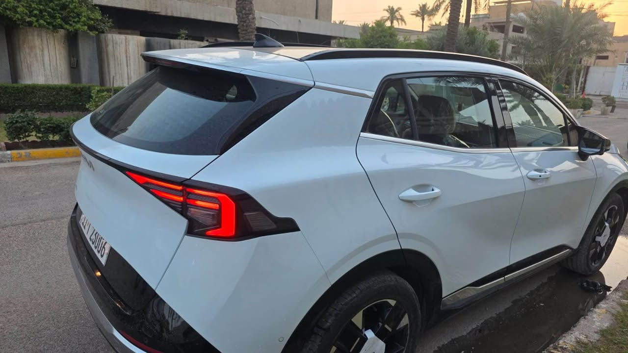 سبورتج 26 بلاك ادشن 6 كاميرات السيارة  هسة ماشة الف صار  عندي  شهر  من الشركة زيرو 
￼ السعر 290 $ مو بيها مجال 
￼ العنوان بغداد زيونة 
￼ رقم الهاتف ***********￼
‏ملاحظة أني متكلف بالنشر 

￼ بغداد, العراق
