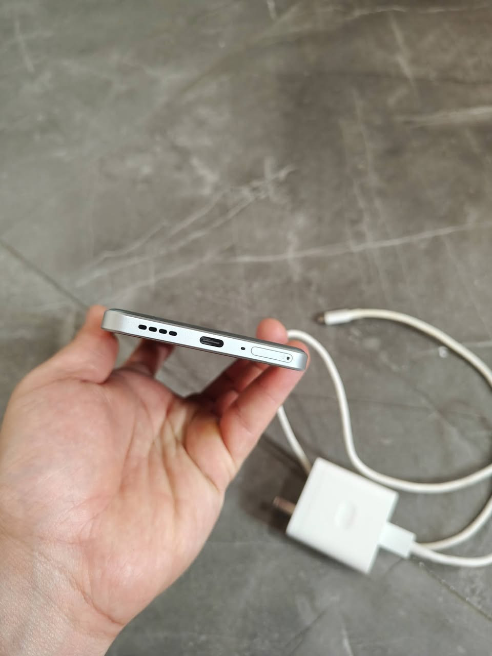 ريلمي نيو 7 
نسخه خاصه الساموراي 
اذكره 256
رام 12+12
معالج MediaTek Dimensity

+9300

بطاريه 7000
دبل شريحه يدعم تسجيل مكالمات 
ملحقات فقط شاحنه 120 واط اصلي 

السعر 390. الف 
متوفر توصيل


**إذا كنت صاحب هذا الإعلان وتريد حذفه لأي سبب، رجاءا أرسل رسالة إلى الدعم الفني**