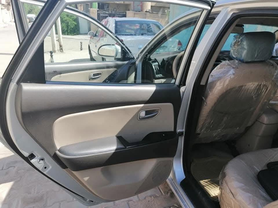 السلام عليكم 
النترا ٢٠١٠
ورد خليجي مكفوله كفاله عامه 
سياره بعدهي بحاله الوكالة 
شرط ترايك للبصره 
السياره بغداد بسمي تحويل ثاني يوم
سعر السياره80 وبيها مجال 
خاص مغلق❌

متواجد على هذا الرقم 
***********
***********
