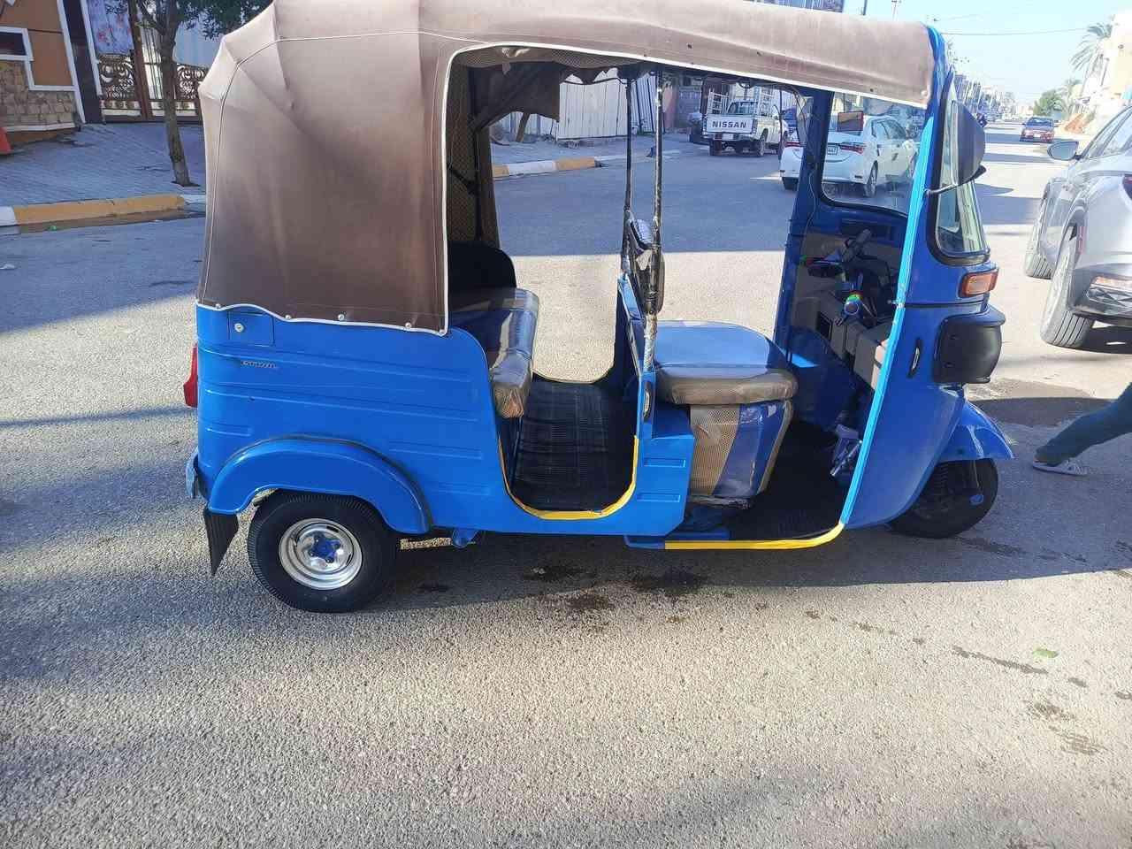 تكتك للبيع موديل 20 كفاله بيه بس دوس رقم بغداد عنوان ديالى بعقوبة للاستفسار الاتصال  الرقم لسعر 6800بيه مجال ***********
