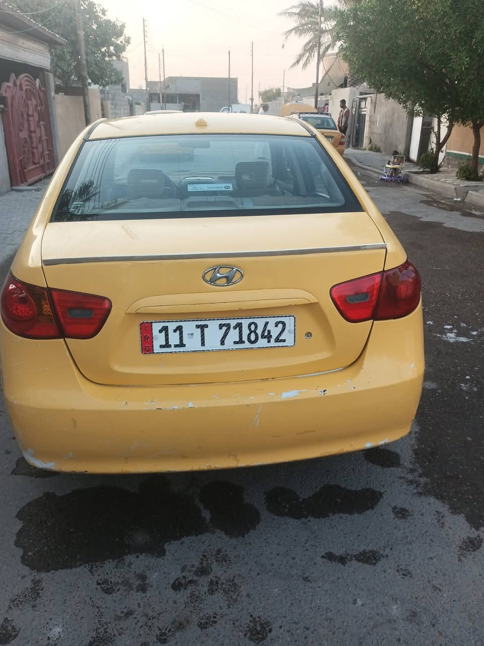 السلام عليكم النترا  موديل 8 وارد امريكي حادثه الباب الخلفي وره الصدر  الصفحه اليمنه ليبل واحد محرك   2000 مكينه كير صدر امامي و خلفي تخم تاير خير من الله السياره بسمي هيئه و غرامات مصفره مشروع وطني مكاني بغداد  اليوسفيه السعر 87 و بيه مجال ***********
