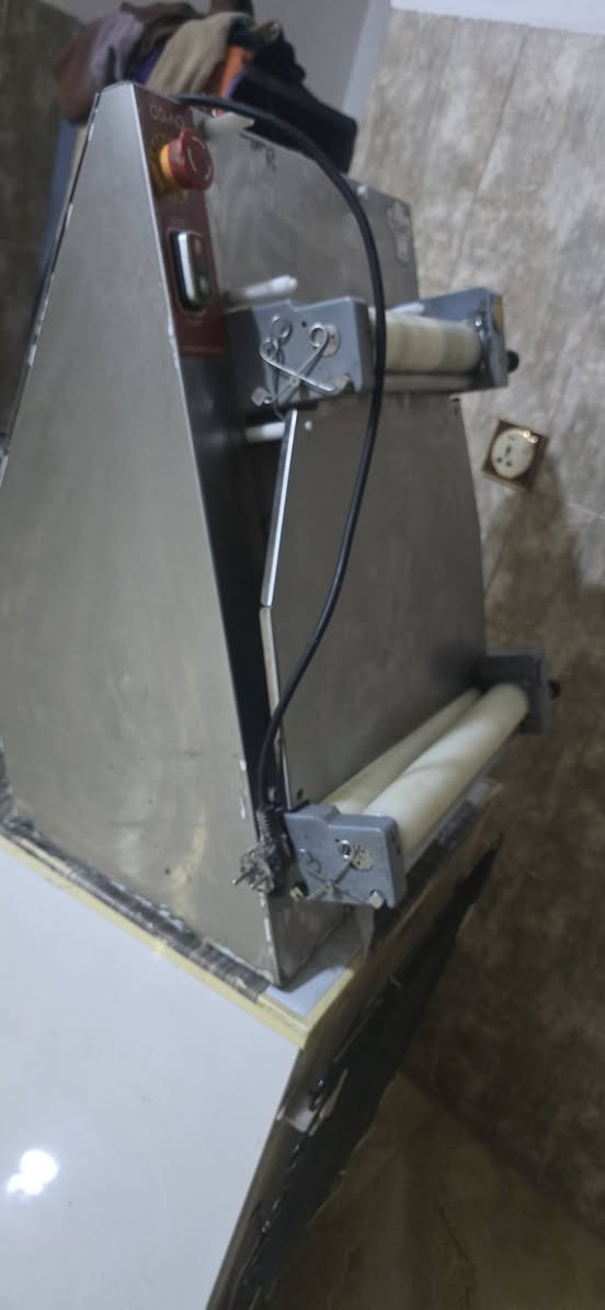 فتاح للبيع لحمه باجين او خبز ترهم الاثنين السهر550 الاستفسار ***********
