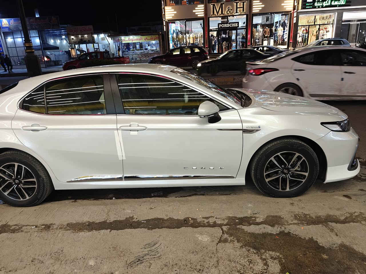 السلام عليكم للبيع كامري هايبرد خليجي ياباني اصلي مو صيني ماشيه 22 حقيقي كفاله عامه نص مواصفات مكاني تكريت ***********
