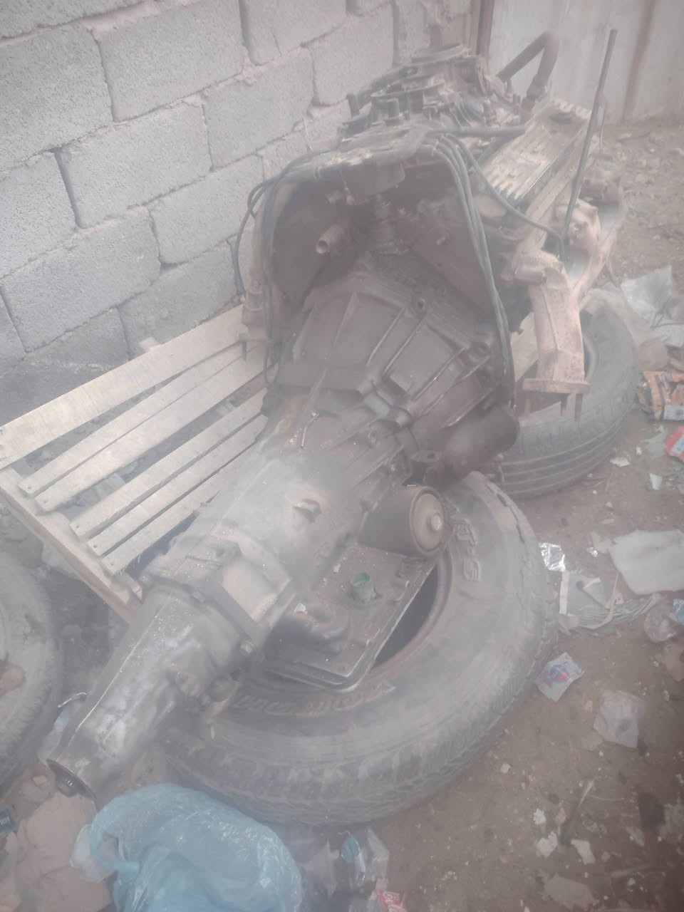 السلام عليكم كير ومكينه جمسي 350 بيها تنقيص  كير ٧٠٠ شر الشغل ولضمان


**إذا كنت صاحب هذا الإعلان وتريد حذفه لأي سبب، رجاءا أرسل رسالة إلى الدعم الفني**