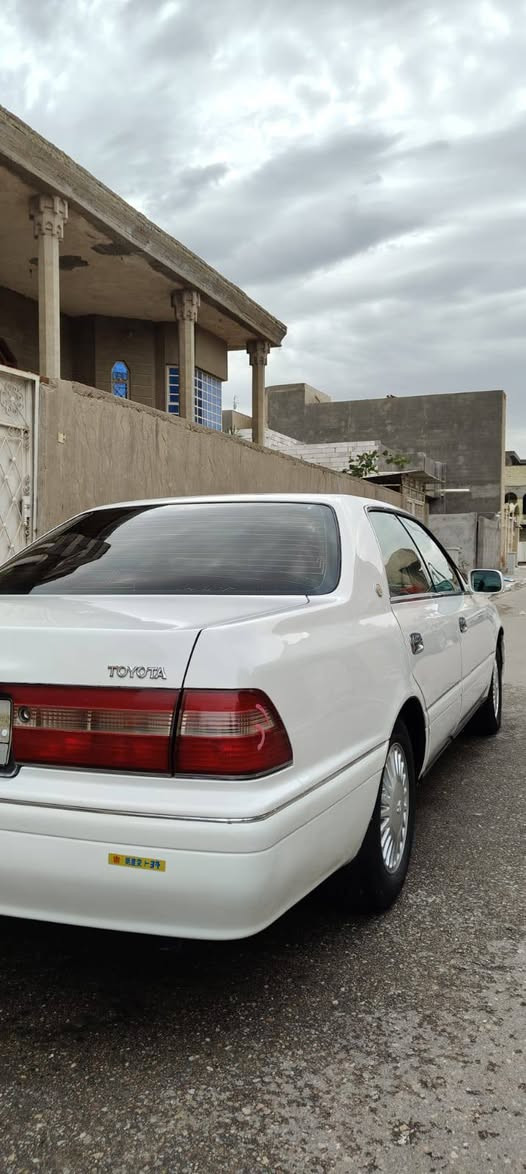 سلام عليكم رأس الثور موديل 97 رقم بصره مشروع وطني  سنويه لل2029 مكفولة من الضربه والكص ونقل الجثه والصبغ  بس دعاميتين صبغ فقط كفاله من الخياس مكينه ونجي بلاد بل كارتون تبريد ثلج حداده 100ب100 تخم تاير سياره جاهزه من كلشي السعر 105 وبيها مجال العنوان البصره الزبير حي الخطوه  الرقم ***********
