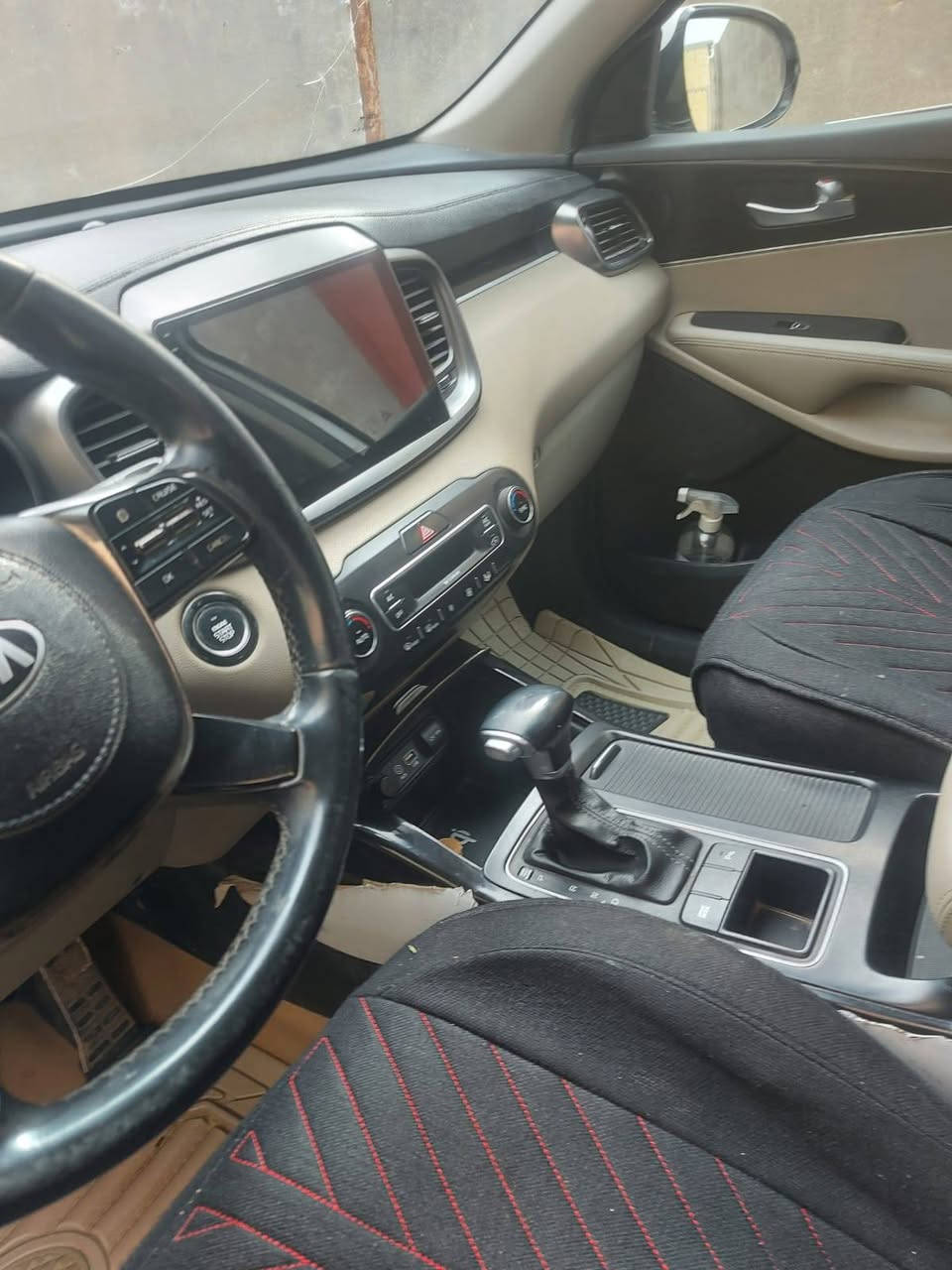 سورنتو موديل ١٩ شكل ٢٠ وارد خليجي ٦ سلندر فول دون البانوراما
حادثه ربع بنيد جاملغ  امامي ٢٣٥ $ *********** ***********
