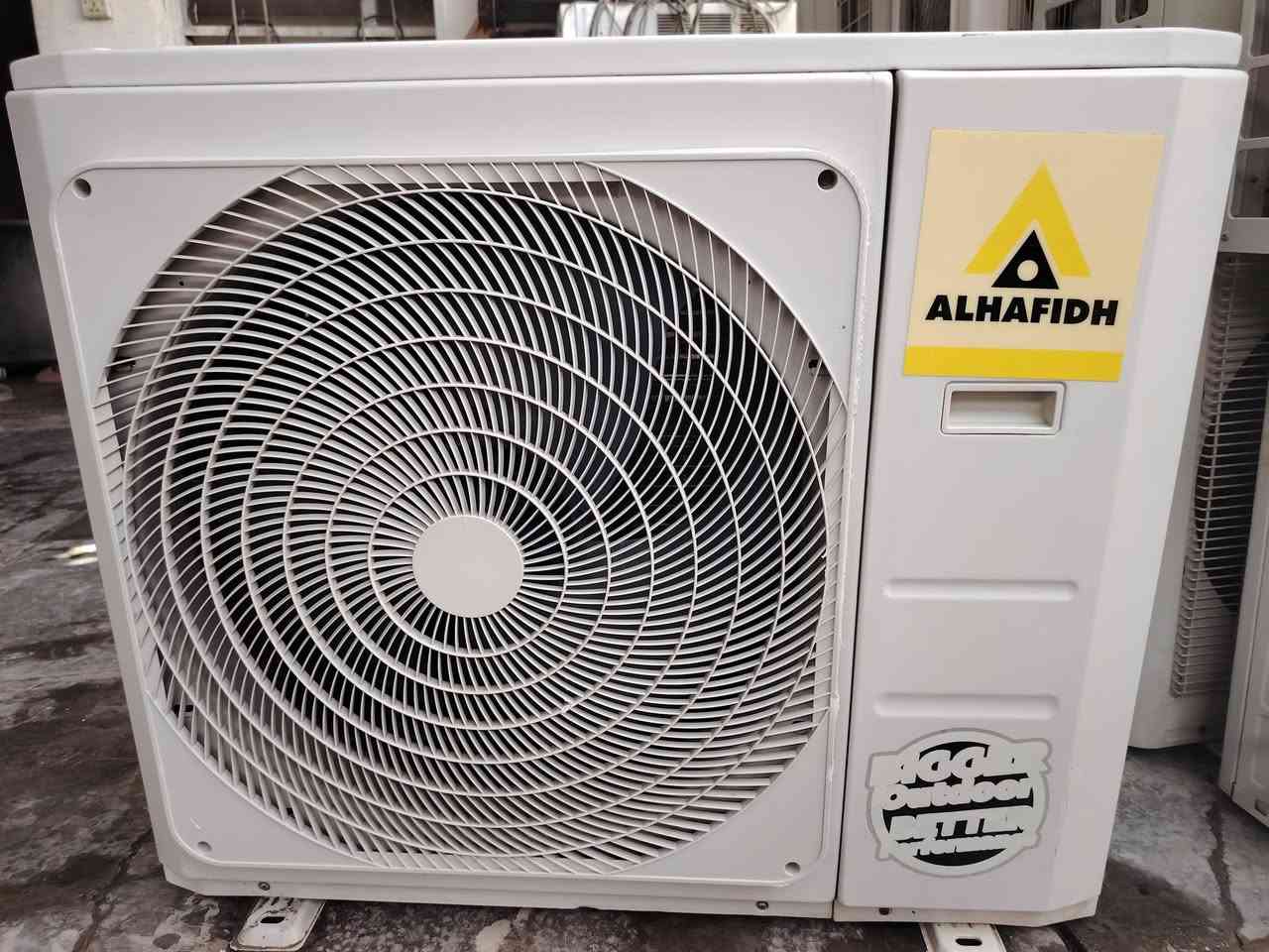 سبالت 2عدد 3واحد عمودي 3طن كلهن غاز 410على فحص بلادي ماداخل تصليح ابيعك على ضمان شراي اتصل ***********
