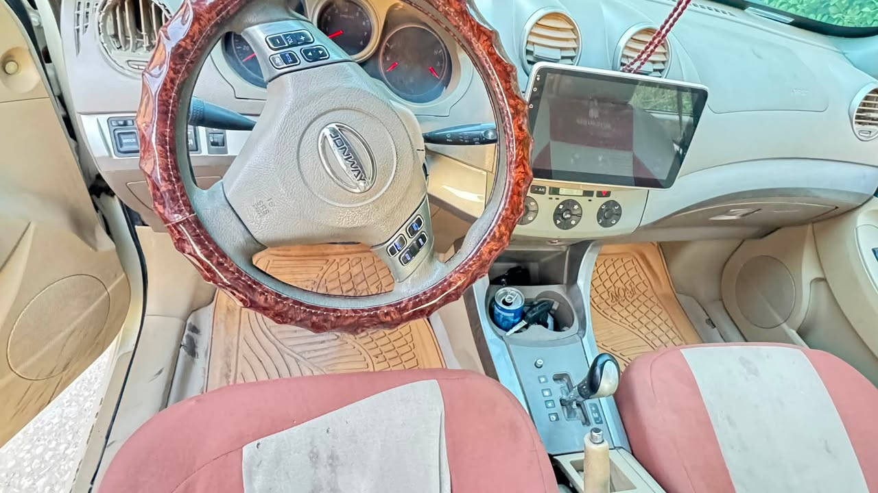 جن واي موديل 2013 خليجية
محرك 2000 دوش بحاله جيده 

السياره مكفوله من الصبغ بيه جاملغ خلفي بارد 

رقم بابل انكليزي تحويل مباشر  40 $ مجال بسيط 

***********
