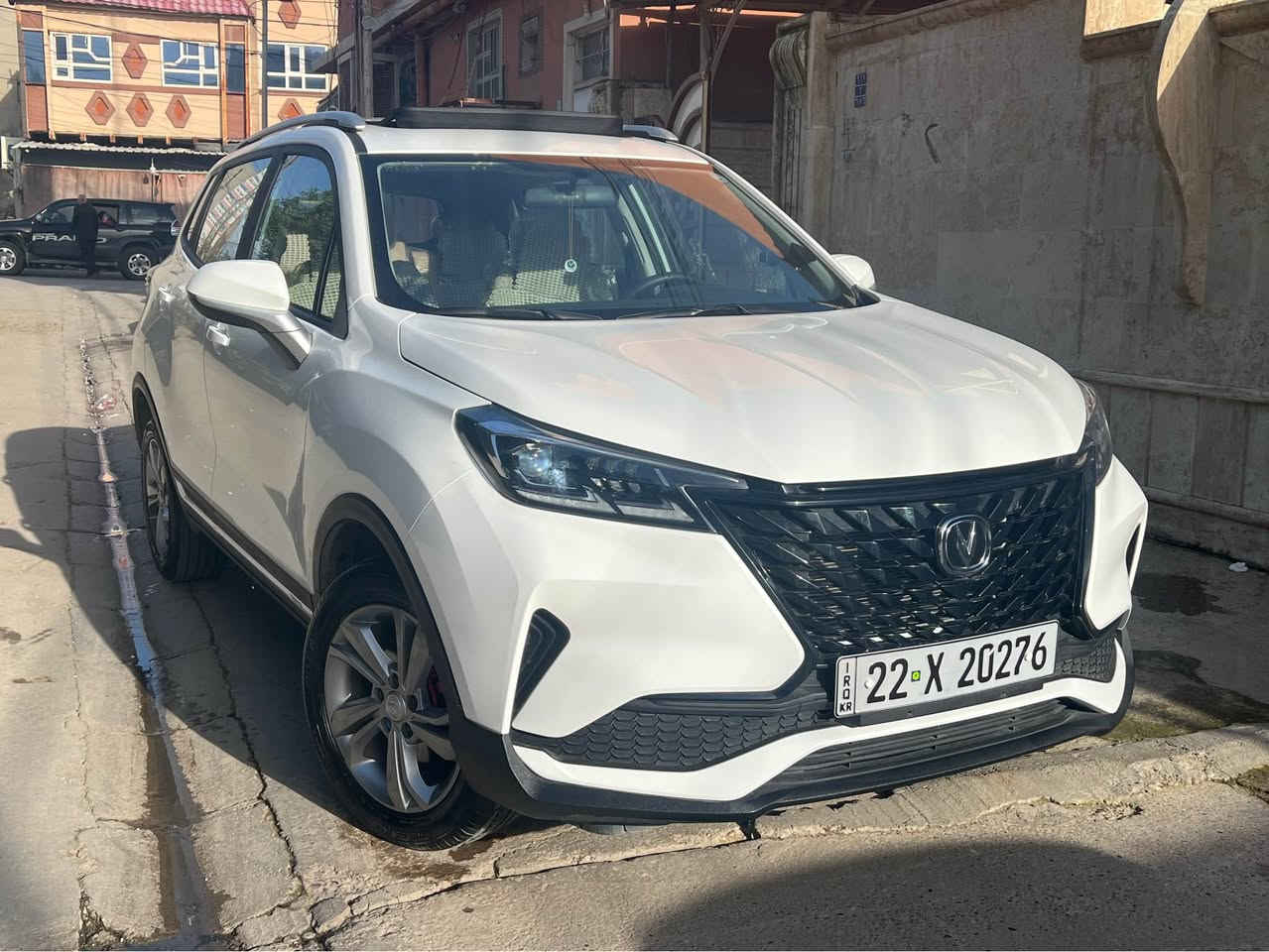 شانجان 
موديل2026
خليجي ضمان شركة 10سنوات
السيارة زيرو طالعة للترقيم و رجعت
ماشية فقط 1الف بوضع الشركة
مواصفات
بصمة 
شاشة
كيج الكتروني
مقاعد جلد
بنوراما
وبيها بعد مواصفات هواي
السعر 127 ومجال كلش بسيط 
بالنسبة للموديل و مواصفات و سيارة رقم ف ببلاش 
العنوان موصل
للتواصل
***********_ *********** موصل, نينوى
