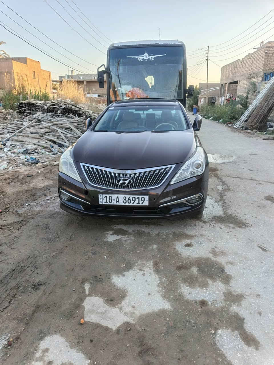 السلام عليكم ازيره ٢٠١٦ للبيع سياره مكلوبه ومصلحه يعني كوم حديد  بس تحويل يمي رقم بابل انكليزي  ريده ٩٠ بيه مجال  للا ستفسار ***********
