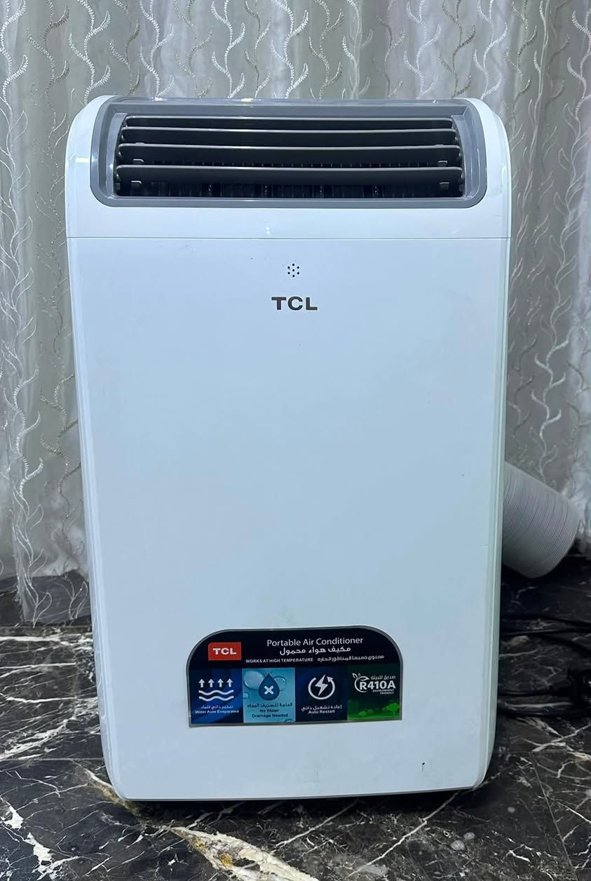 ️ سبلت داخلي متنقل ماركة TCL حجم 1 طن (تدفئة / تبريد) 12000 BTU ❄️
ستعمال كلش قليل. السعر 270 الف وبي مجال 
حجز. وتساب ***********
الحل المثالي للمواقع التي تخلو من منفذ خارجي، بتصميم عملي وأداء قوي يوفر لك الراحة طوال السنة.

✅ تبريد وتدفئة بكفاءة عالية
✅ سهل النقل من غرفة إلى أخرى
✅ تشغيل هادئ واستهلاك اقتصادي للطاقة
✅ مناسب للشقق والمكاتب والمحلات
✅ تركيب بسيط دون الحاجة إلى وحدة خارجية

استمتع بأجواء مثالية صيفاً وشتاءً مع جودة TCL الموثوقة.
