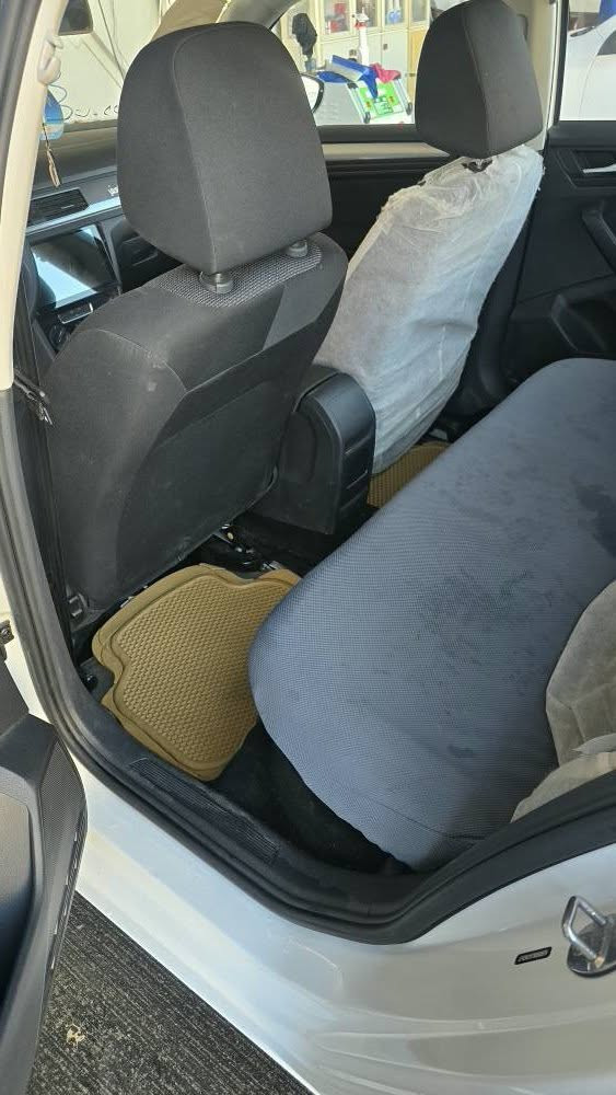 بورا موديل ٢٢ ماشي ٣٤ بيها تعديل بارد باب سايق بدون فتح بدون صبغ كير محرك شرط سعر ١١٩ بي مجال بسيط 
استفسار *********** كركوك, العراق
