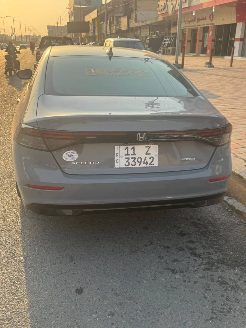 السلام عليكم هوندا اكورد مويل 24 EXL مبدل فقط بنيد ايرباك دركه فقط بدون دواخل بدون شاصي سعرها 200 وبيها مجال قليل ***********
