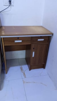 باب عطلان • يحتاج تصليح • ٢٥ حي اور