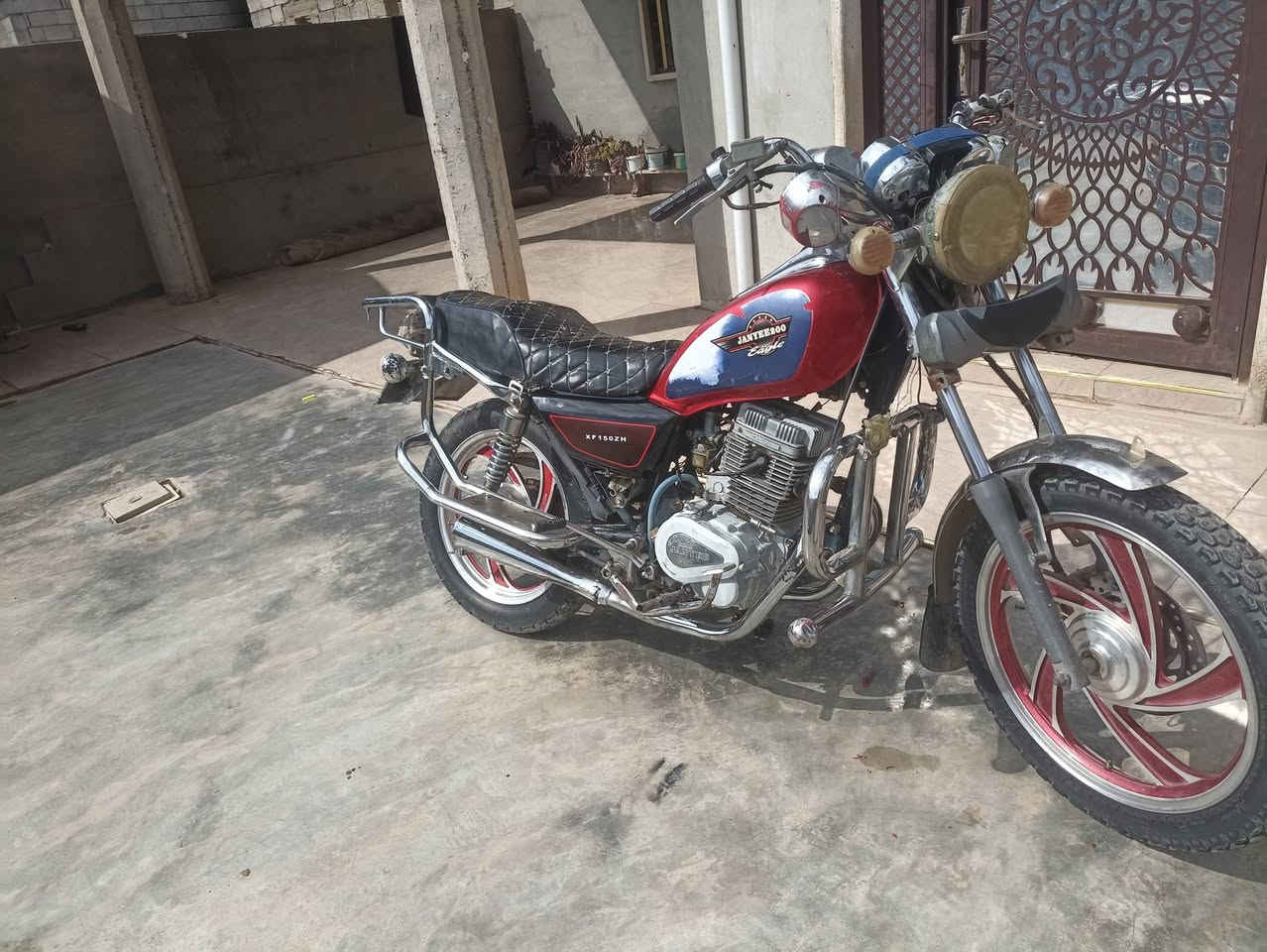 سلام عليكم ورحمه دراجه للبيع 2018الدراجه نضيفه لوك وياله،  لوك فقط بيه صرف بدايه كهربائيات كامله دسكات جدد لايتات بومه درع الدراجه كامله اعيد أو اكرر بيه بدايه صرف عنوان حويجه داخل السعر 375ببه مجال


**إذا كنت صاحب هذا الإعلان وتريد حذفه لأي سبب، رجاءا أرسل رسالة إلى الدعم الفني**