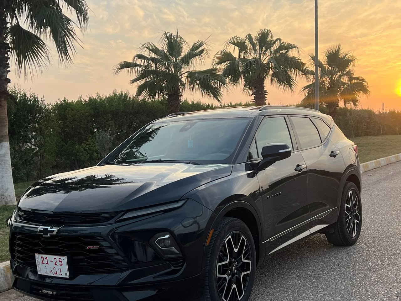 Chevrolet blazer 2023 RS
شوفليت بلايزر RS 
حجم محرك V6    3.6L
مواصفات RS فوول فول بانوراما بصمة تشغيل صندوق كهربائي كشنات جلد. وكشنات تدفئة وتبريد دشبول دجتال رادار امامي.  رادار جانبي.  رادار خلفي. تحذير من الاصطدام. شاشة كبير لمس كاميره وحساس خلفي وامامي وحجم ويل ٢١ انج  وبقية مواصفات معروفة 
حادث ٤ قطعه سطحي بدون دواخل   وايرباك استيرن وبرده ومسستم بلاد

سعر مناسب جداا   ١٥٨ ورقة 
كاتي تتسجل شمالي 
مكان سياره كركوك 
للاستفسار ***********
