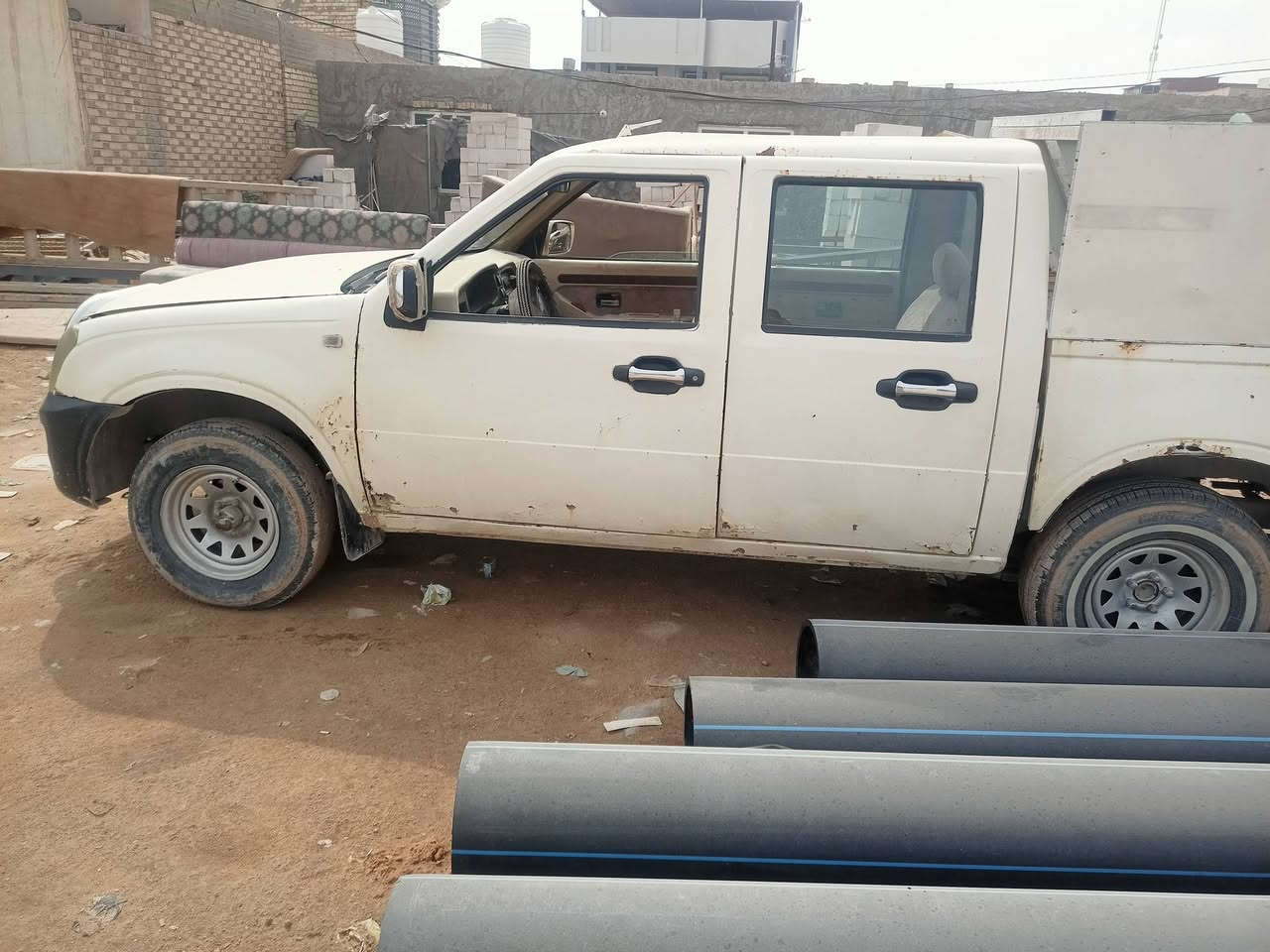 بيكم صيني الموديل 2006 رقم دولي باسمي محرك وكير واكسن شرط سياره جاهزه  السعر 35   ورقه ***********
