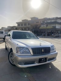 كراون • مكينة VVT • ٢٠٠٠
