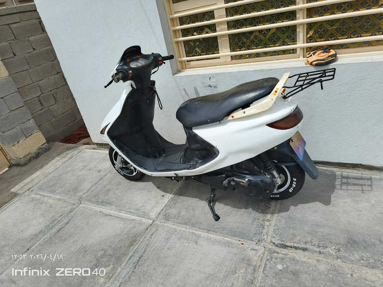 سلام عليكم فراشه للبيع كلشي شغال بيها مجفته قبل شهر مكانها حمزه سعر 350 
***********
