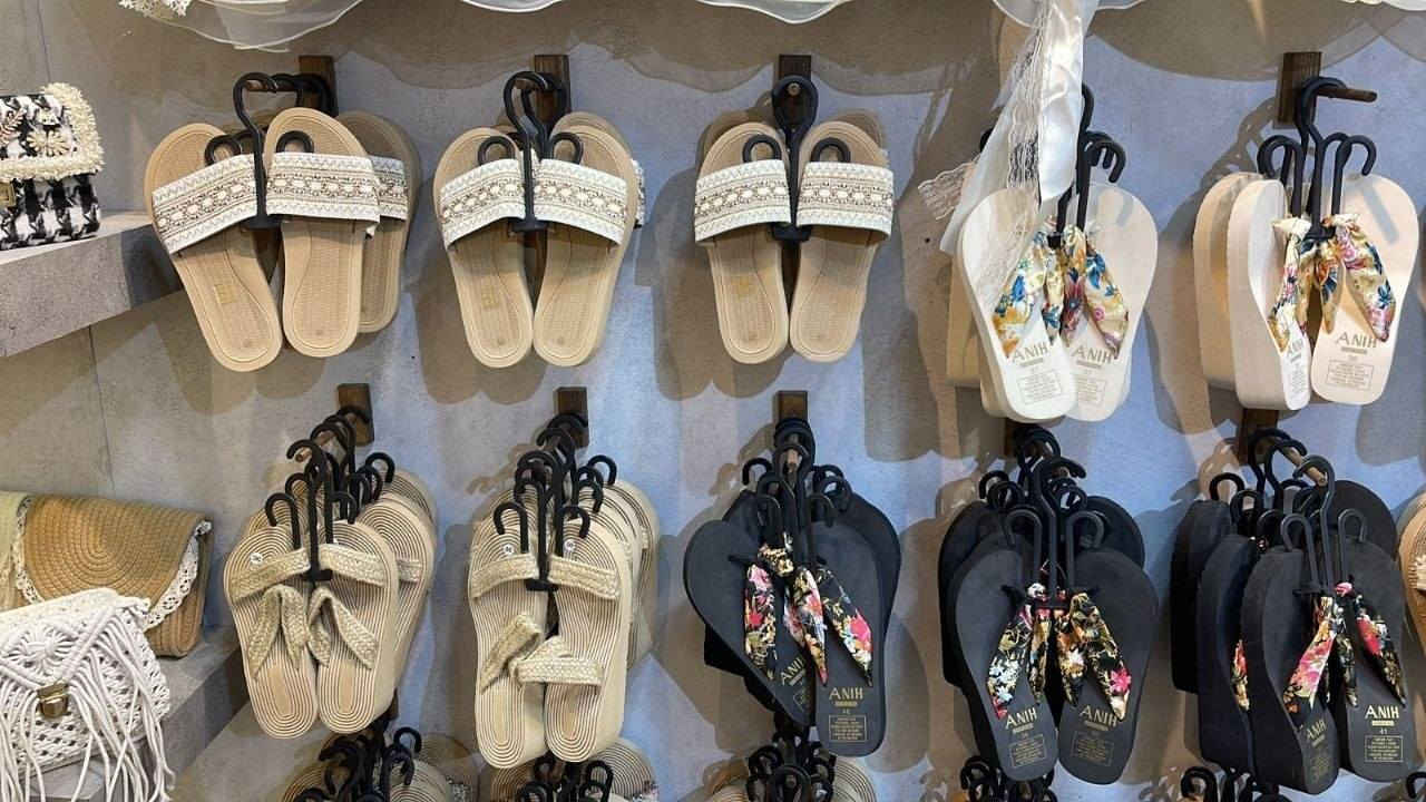 اخر 3 درزن  
سعر الدرزن 80
مشكل الدرزن


**إذا كنت صاحب هذا الإعلان وتريد حذفه لأي سبب، رجاءا أرسل رسالة إلى الدعم الفني**