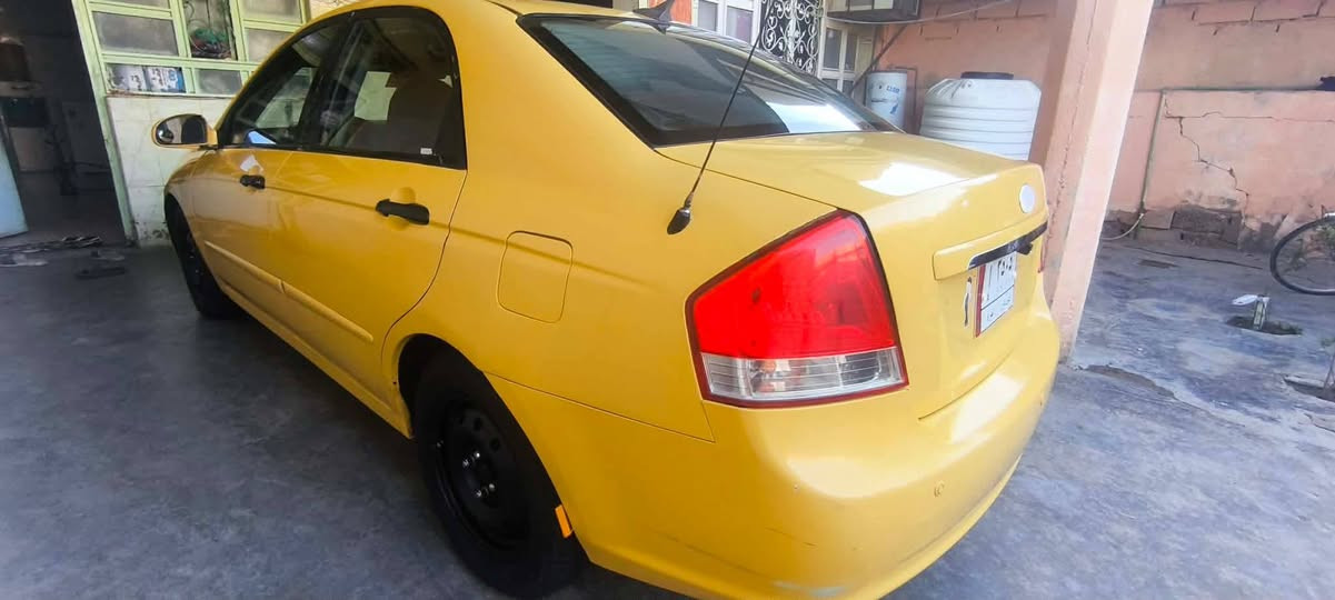 السلام عليكم شباب سبكترا 2009جديده
مابيها اي نقص مشروع وطني 
دخلها نضيف  تخم تاير بيها منضومه غاز 
ضرر امريكا بارد جاملغ امامي وشخط بالباب خلفي عكس السايق موضح بالصوره
كفاله من الصبغ والتبديل
كير محرك خير من الله
تبريد شغال ثلج
حداديه جديدة
تخم تاير جديد
باتري جديد جميع الكهربائيات شغاله
السعر 85وبيها مجال
مكانها بابل 
رقم الهاتف‏‪***********‬‏
