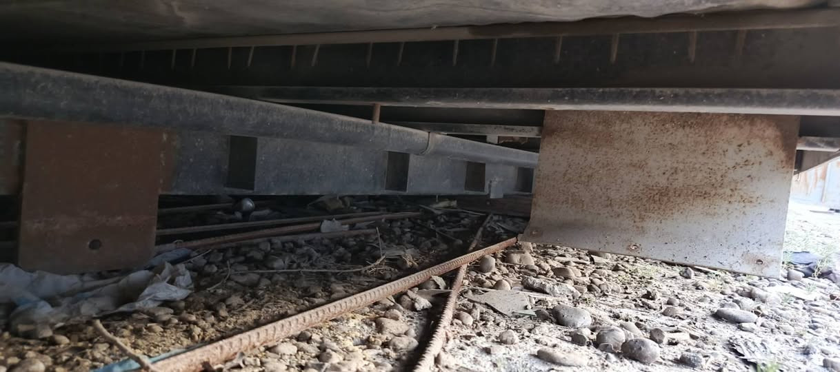 سلام عليكم حافضه هينو شيطان جديده فرشه حديد طراحيات حديد الطول سته وربع للبيع للاتصال ***********
