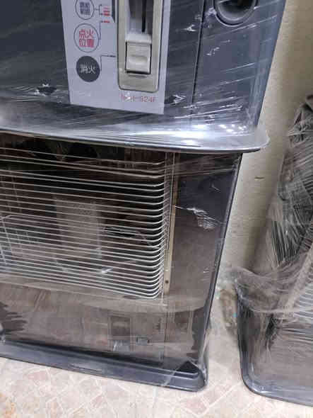 ادم للبضاعه الاوربيه/ الكوت 
عنوان المحل كوت الزهراء 
#ادم قرب هكوري للهاتف النقال
***********
