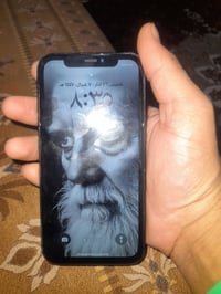 ‏السلام عليكم تلفون￼ إكس أر ‫￼ذاكرة 64 ‏￼ ‏بطارية 78 جهاز ‏مبدل شاشة ا...