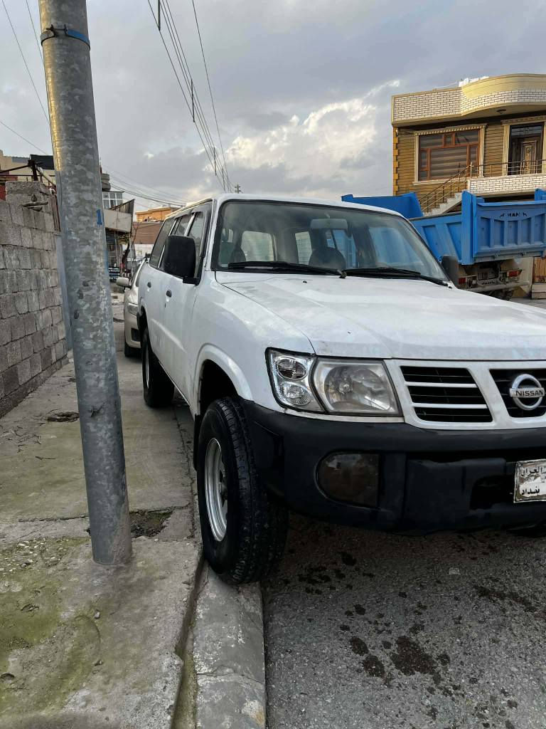 نیسان پاتڕۆڵ 2000کراوە بەمحەسەن گێڕومەکینەی بەشەرت ئەکسلو دەبڵ ئەکسلی بەشەرت ئاڕمی پلاستیک سلێمانی بەشەرتی ئاڕم ئەوەلیات بەشەرت بەتانەو دەرگای دوای نەتەقیوە کارەبای ناوگێچ هەموی ئیشەکات 4پەڵە بۆیاخی هەیە شانوسەقفی بەشەرت شەنسی بەشەرت سەیارەکە پێشی دەفتەریە شوێن سلێمانی 70گەڵاوکەمێک معامەلە
***********
*********** السليمانية, العراق
