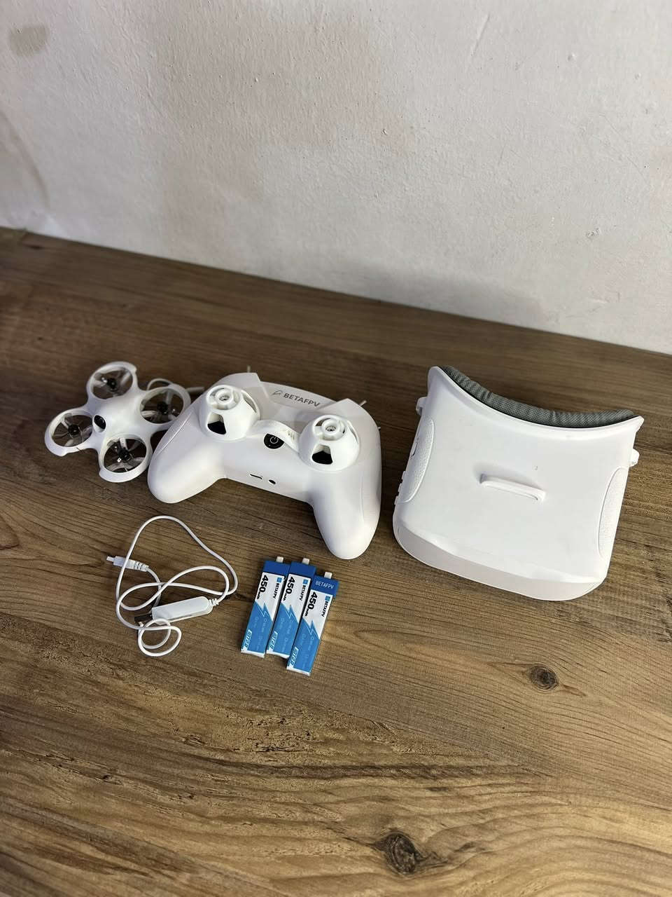 درون FPV نوعية ممتازه جداً غراضها كاملة وشغاله يجي وياها ثلاث بطاريات وشاحنه شغاله وعلى الفحص امام المندوب السعر 200الف


**إذا كنت صاحب هذا الإعلان وتريد حذفه لأي سبب، رجاءا أرسل رسالة إلى الدعم الفني**