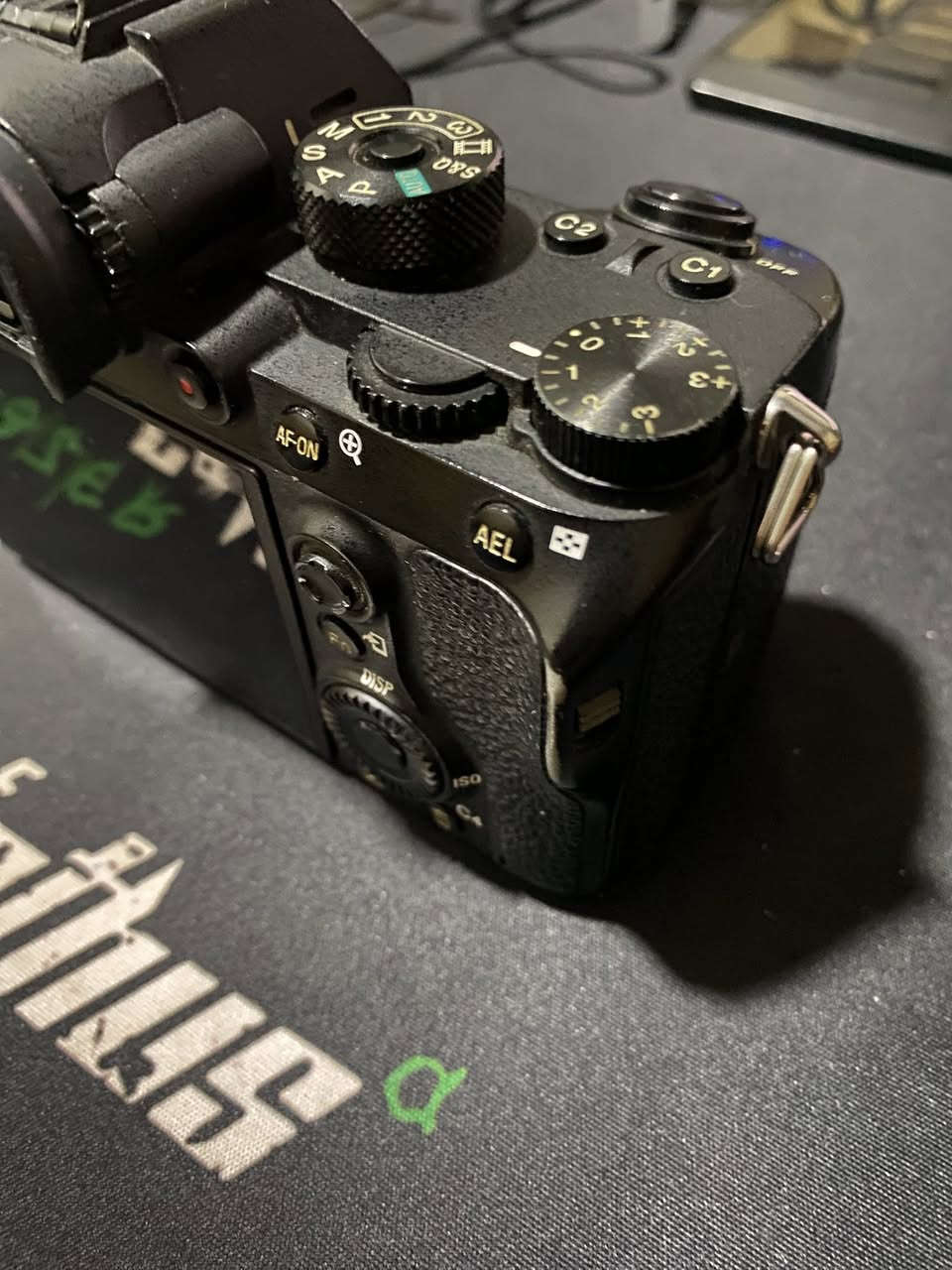 sony a7r mark 3
بۆ فرۆشتن
چەن شوختێکی کەمی هەیە 
کێشەی مۆد گۆڕینی هەیە بەڵام کەمجار وا ئەکات 

shutter : 120k

نرخ : ٧٥٠$

شوێن : سلێمانی


**إذا كنت صاحب هذا الإعلان وتريد حذفه لأي سبب، رجاءا أرسل رسالة إلى الدعم الفني**