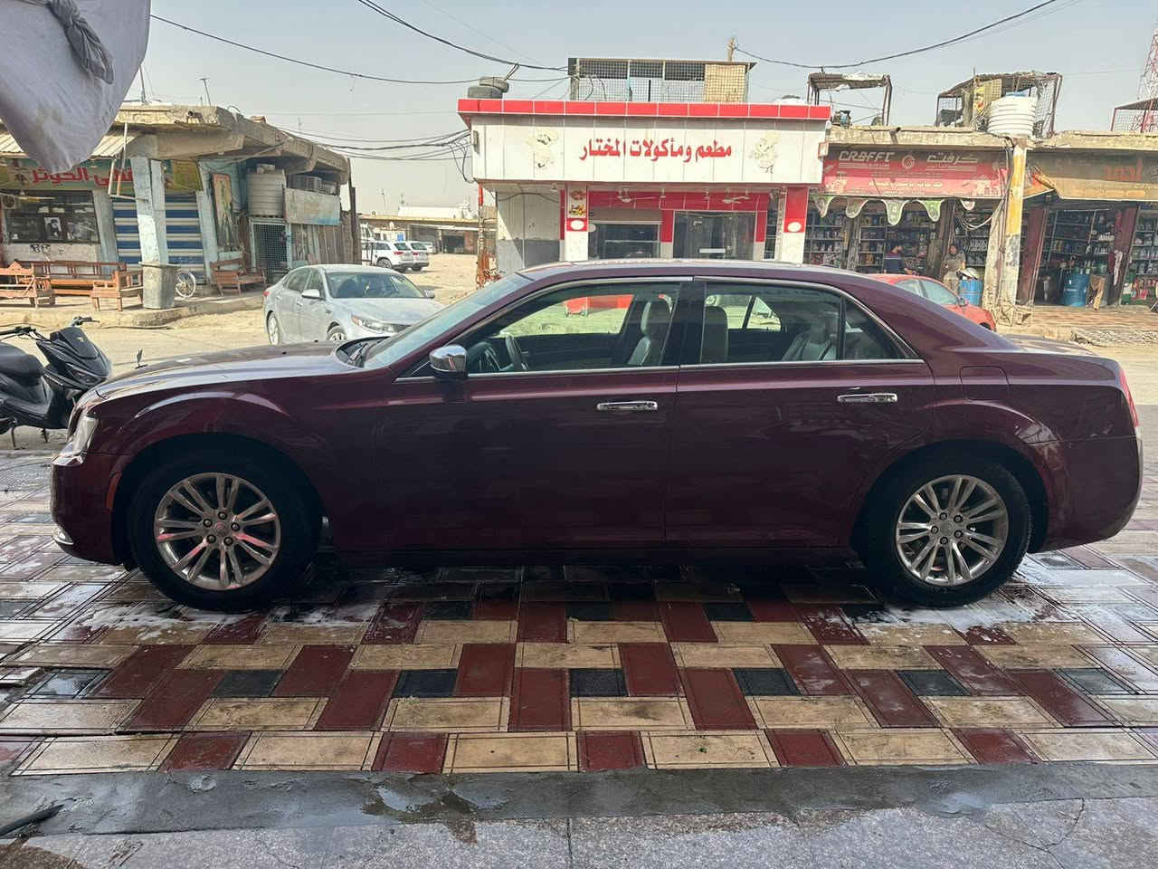 السلام عليكم اوباما 17معلايه 23 فول مواصفات كفاله عامه ماعده بارد طرف جاملغ الامامي سيارة جديده ماشيه 120 رقم ***********
