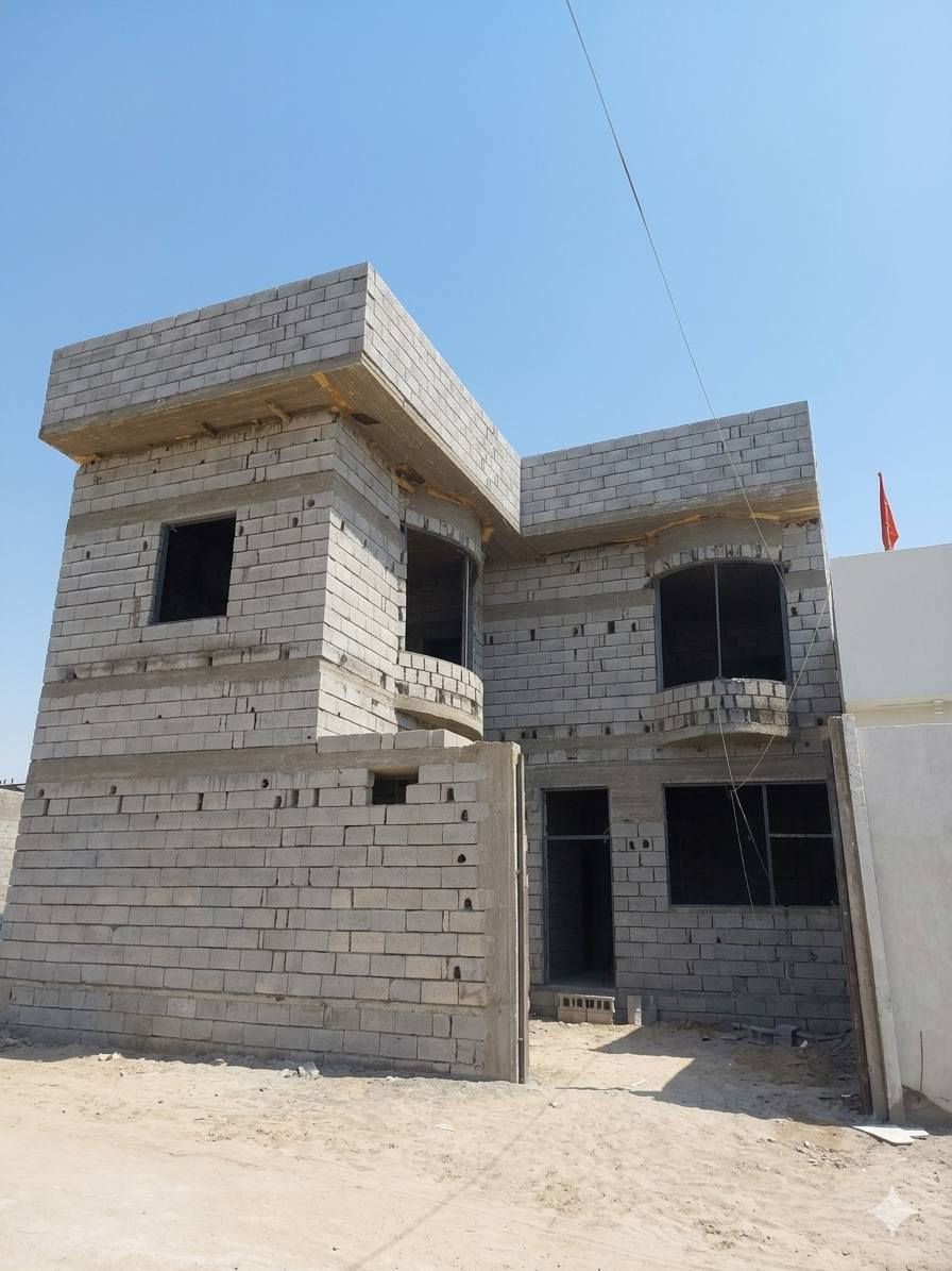 🏡 بيت طابقين قيد الإنشاء للبيع
📍 الموقع: البهادريه – خلف معمل سيراميك الجنوب
📐 المساحة: 150 متر
📄 البيت وقف سني

🔹 الطابق الأول:
ديوانية + صالة + مطبخ + غرفة + صحيات داخلية وخارجية + مناور

🔹 الطابق الثاني:
3 غرف + صالة + حمام

✅ تصميم حديث
✅ موقع جيد
✅ بناء مرتب
✅ مناسب للسكن

💰 السعر: 90 مليون

📞 للتواصل والاستفسار:
***********
***********
