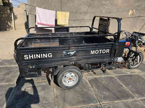 السلام عليكم اخوان ستوته للبيع موديل ثنين و20 المحرك واحد و20مكفوله كفاله عامه من الدعاميه الدعامية اوراق أصولي تعال وشوف بعينك المايشتري لايكسر بحلال العالم يرحم والديك السعر مليونين وبيها مجال بسيط حك الجيه العنوان بابل شارع الزبار رقمي ***********
