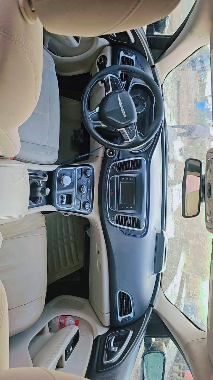 كرايسلر C200 2016
سياره بيها كازكيت
رقم بغداد مشروع وطني
مامتواجد ع خاص اتصال فقط
الاستفسار  ***********
