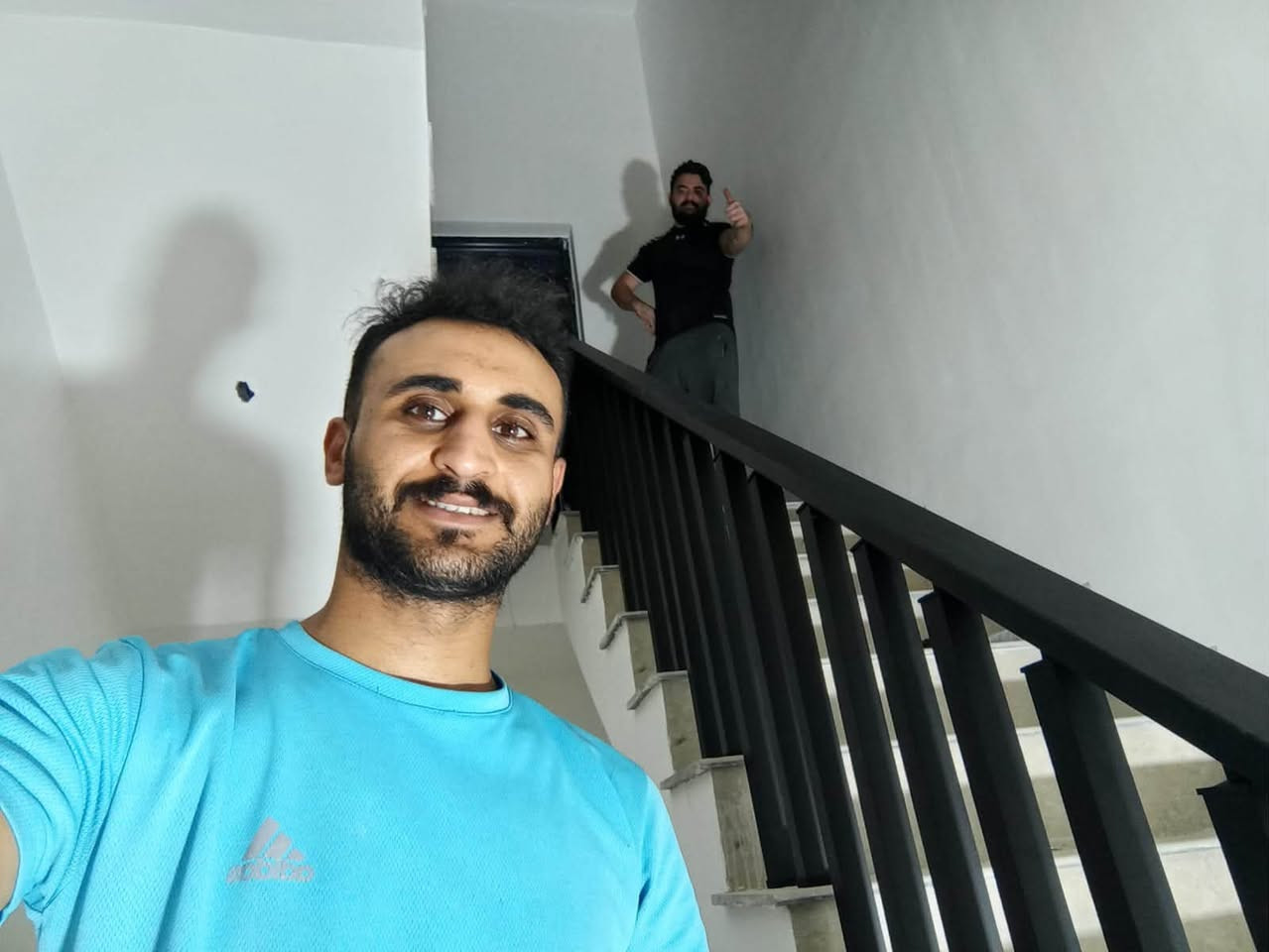 🔹 محجرات درج ألمنيوم بتصاميم عصرية وراقية
🔹 قوة ومتانة بأعلى جودة
🔹 ألوان متعددة تناسب ذوقك
🔹 تفصيل حسب طلبك

🏠 خلي درج بيتك يلمع بأناقة الألمنيوم ✨
📍 الموقع: [الانبار - حديثه - صعدة الحي العسكري ]
📞 للطلب والاستفسار: ***********
