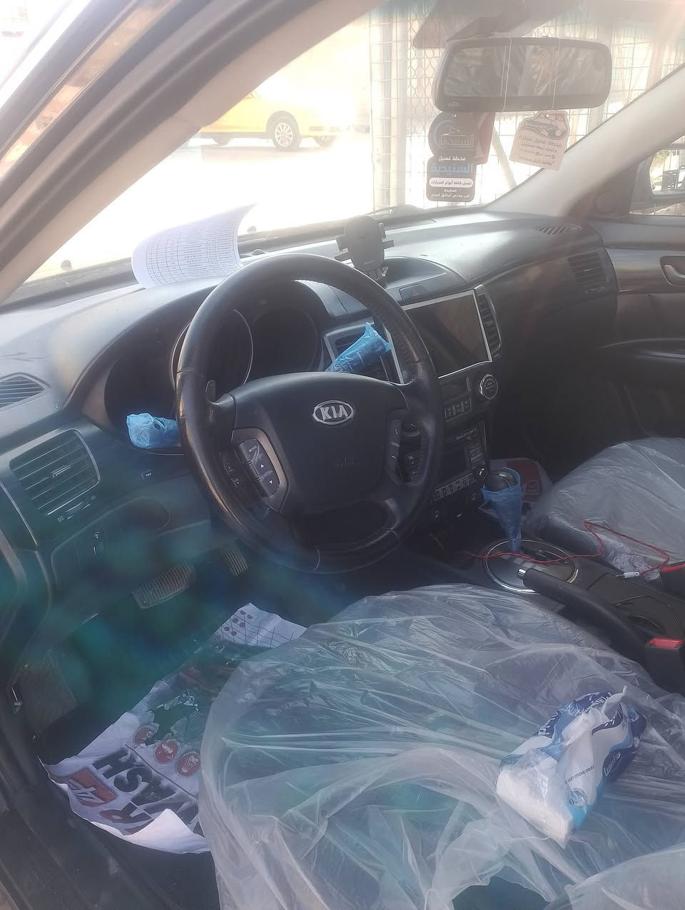 البيع اومراوس ادوات  كصه جنطه متومه كامله كيا اوبتيما مديل 10 محرك 2000 بانزين دوش سياره  فول كشن كهربائي هيتر كشن شفتات تبريد ثلج حدادي جديده كامل مكان سياره بصره سعرها 50 بيه مجال ***********
