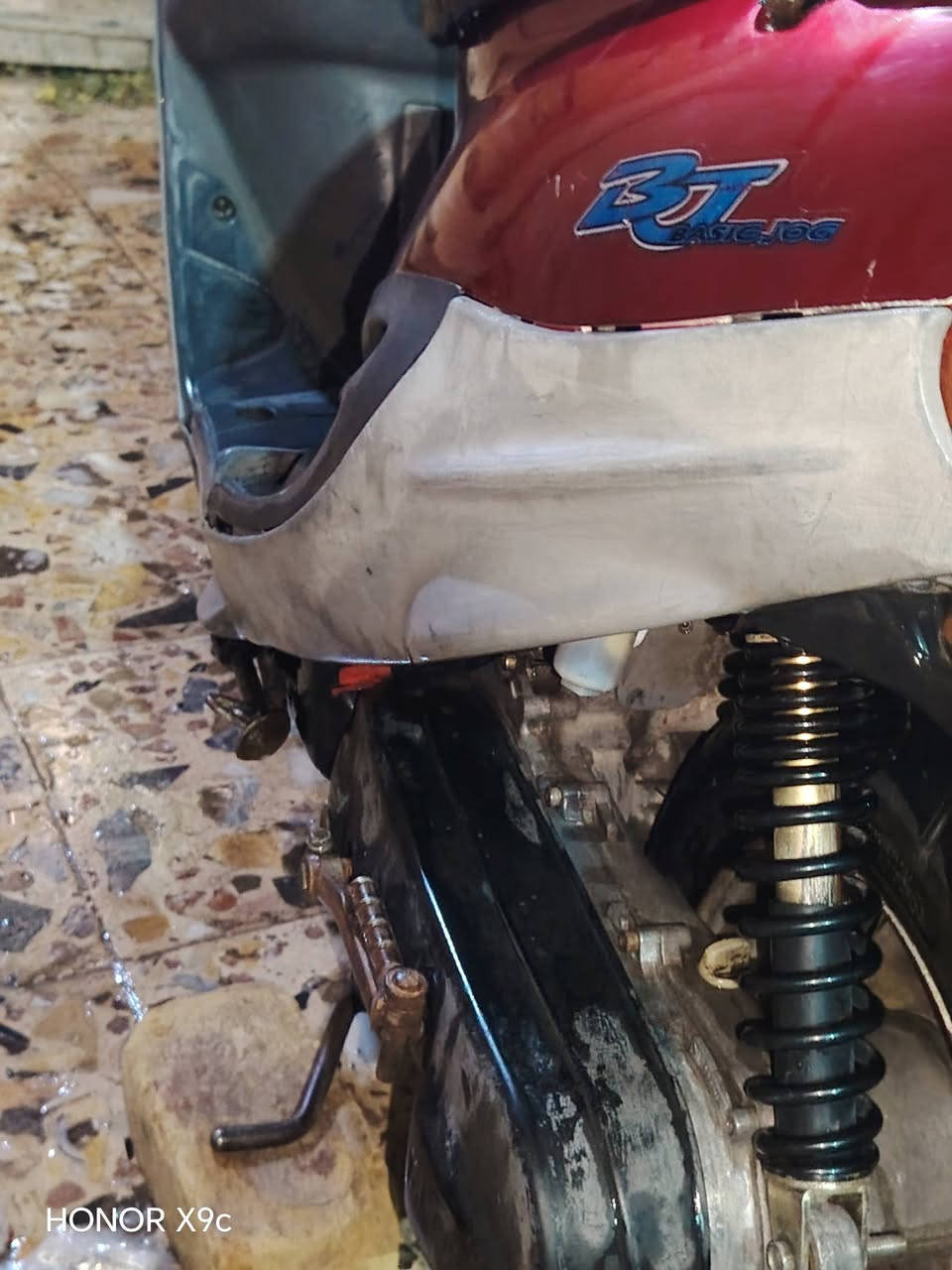 دراجه بي جي للبيع
نضيفه  كهربائيات هورنات سلف كلشي شغال بيها دراجه تخبل نهضه سرعه فول تجفيت جديد اول مره مرتبه من كل نواحي دراجه وكلشي بيها شغال ماناقصة أي شي سعره 400 وبيها مجال حك جيه


**إذا كنت صاحب هذا الإعلان وتريد حذفه لأي سبب، رجاءا أرسل رسالة إلى الدعم الفني**