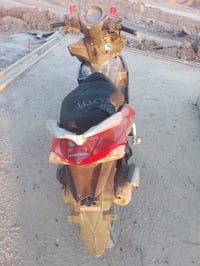 عندي دراجات اثنين وحده كير أو وحده اوتوماتيك شغالات ابيع كوم حديد أو  ...