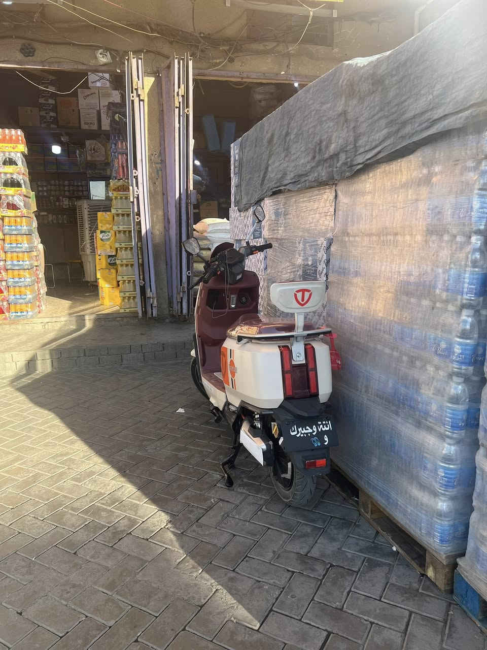 سلام عليكم
دراجه شحن شركه الريان الوحش 
علا حاله الشركه استعمال شهرين 
ملف 2000  
نضام الرجوع إلى الخلف 
نظام ABS  نظام تثبيت سرعه 
حساسات الأمان 
مستعجل علا بيع ب975 وبيهة مجال
المكان بغداد مدينه الصدر ***********
