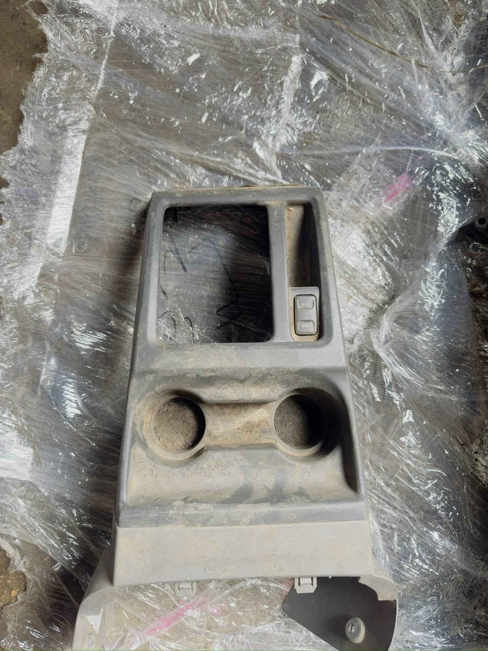 سلام عليكم
قاعده فيوزات كامله اصليه مستخدمه شوفر لوف 

يتوفر جميع ادوات شوفرليت لوف و كولورادو وايسوزو

محل الاخوين حمودي الساعدي ابو سامر 

بغداد باب الشرجي القصر الابيض مقابل وزاره الصناعه والمعادن 

لوف وكلرادو 

ويوجد توصيل لجميع المحافضات 

للاستفسار تواصل على الأرقام او واتساب 
***********

***********
