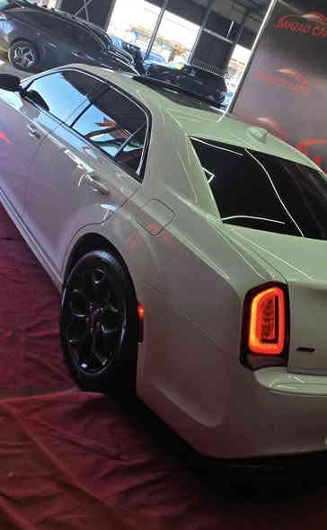 اوباما 2023 S
ماشية 14 فقط
فور ويل 6 سلندر 
فوول مواصفات 
كاتي بدون رقم تترقم شمالي ( اربيل دهوك سليمانية )

بانوراما 
رادار جانبي ( نقطة عمياء )
حساسات أمامية وخلفية 
اشاير مري
كشن خزن ميموري 
مرايات قلابة مع البك 
كشنات تدفئة وتبريد 
دبل لحية شركة 
سستم سماعات الباين مع دمام بالصندوق 
شاشة ابل كار بلي واندرويد اوتو 
تشغيل عن بعد 

جاملغ صبغ ومكان تعديل 

السعر : 270 وبيها مجال 
مكان السيارة دهوك 
***********
***********
اتصال أو واتساب
