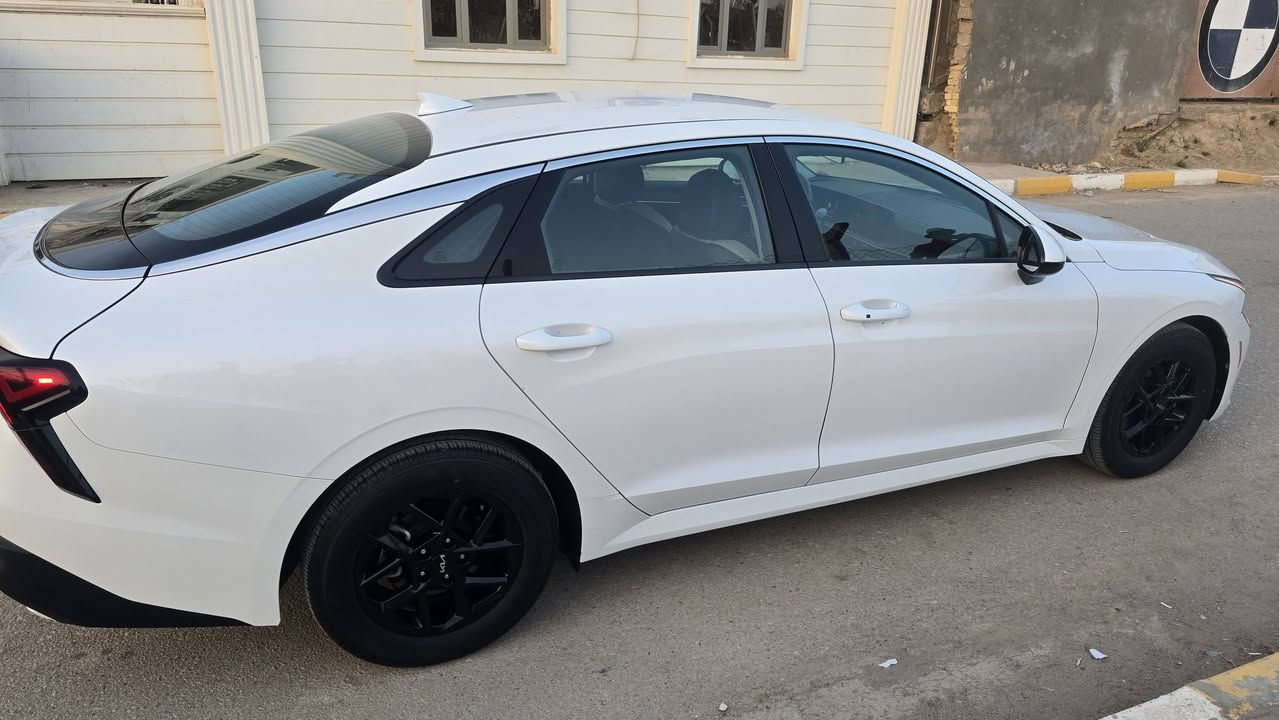 ياالله

السلام عليكم كيا K5 GT LiNE 2025 وارد امريكي

          حجم المكينه : 2500 تنفس طبيعي 

المسافة المقطوعة :  28 الف km

#مواصفاتها

.شاشه

.بصمه

.كشنات جلد

.تشغيل عن بعد

.رادار

.بصمة ابواب

.صندك يفتح عن الاقتراب

.كشنات كهرباء

.حساسات خلفيه+حساس امامي 

.هيترات بالكشنات 

.بكلايت + مسطره لد

.هندبريك بصمه

. اوتو هولد

#السعر185 بيه مجال قليل

تفاصيل اكثر هذا رقمي

***********
ناصريه سوق الشيوخ رقم معوقين كفاله داخله تقرير
