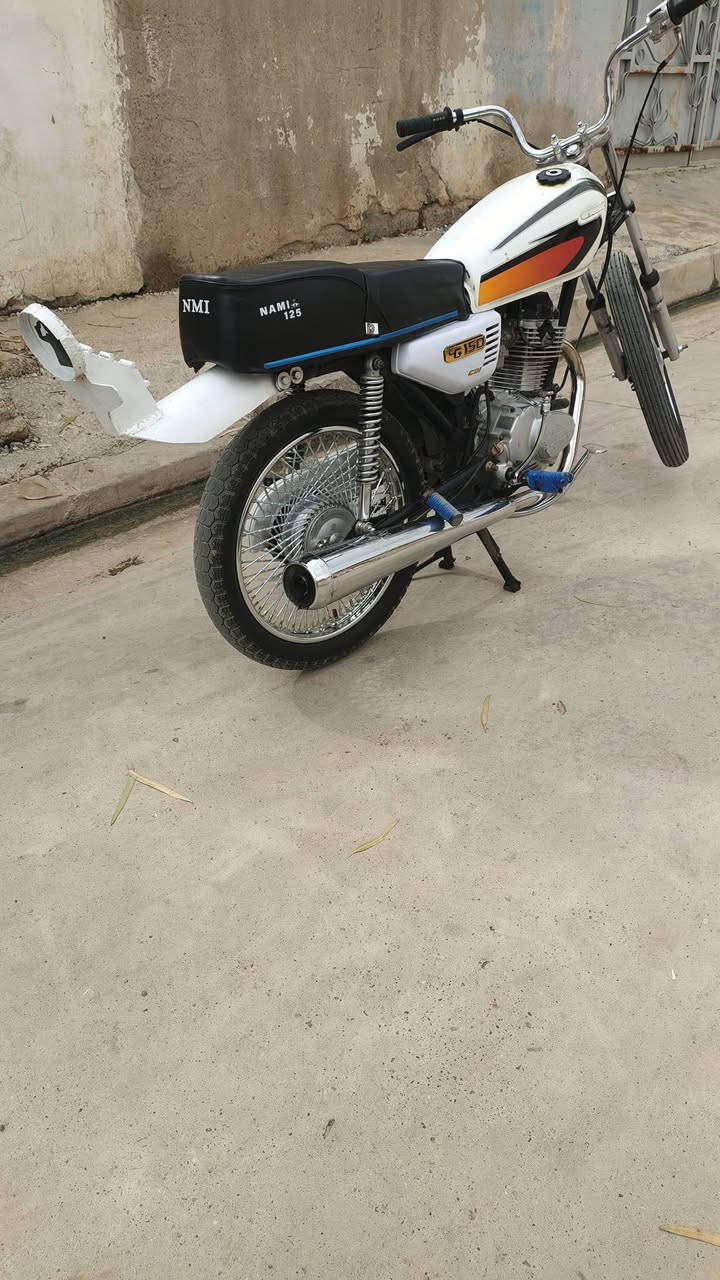 للبيع سعر 350 وبيها مجال


**إذا كنت صاحب هذا الإعلان وتريد حذفه لأي سبب، رجاءا أرسل رسالة إلى الدعم الفني**