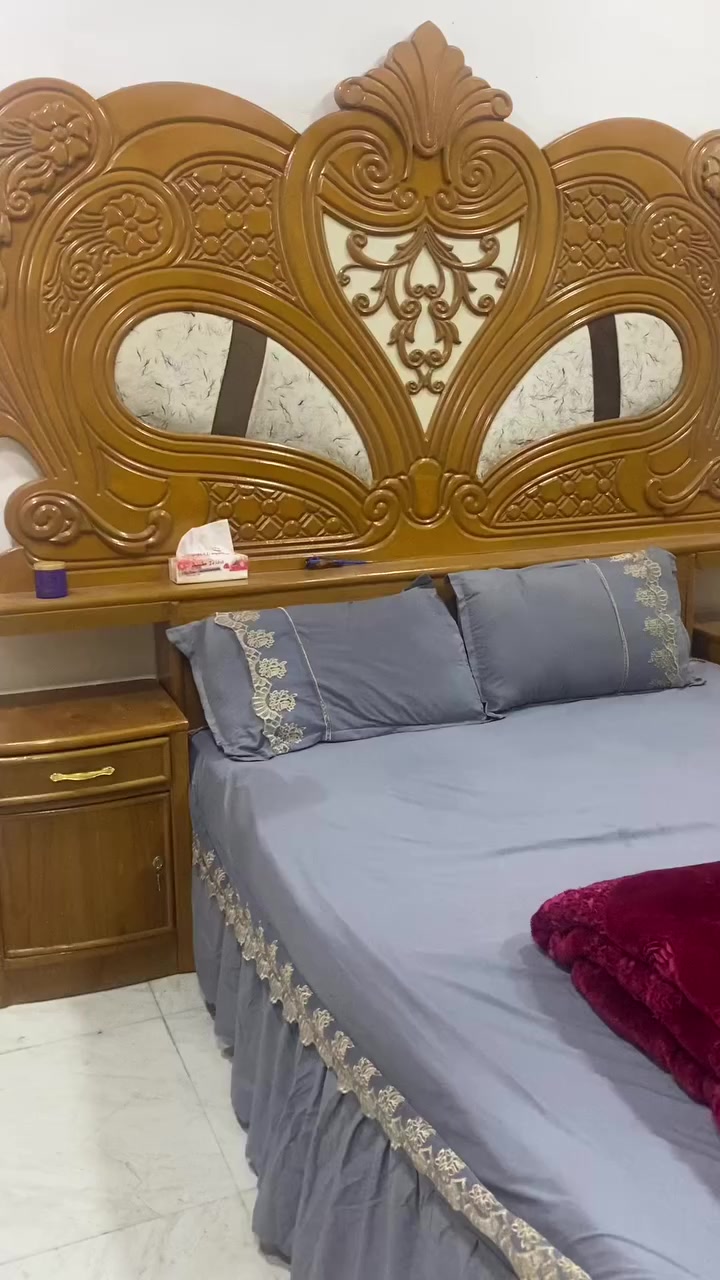 غرفه تزكام بيع داخل النجف ***********
