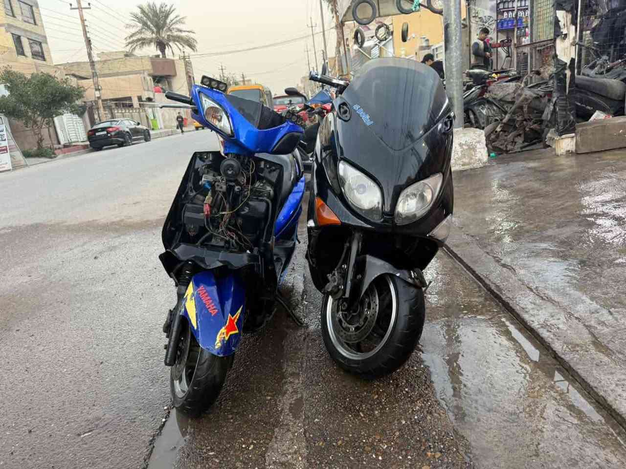 السلام عليكم T MAX موديل 2008 الدراجه خير من لله شلعه ومعدل الدراجه نواقصه بس تريشه مكينه برغي ما مفتوح بيها جيب وياك اي فيتر وفحص براحتك الدراجه رايدها ب17 وبيها مجال بسيط حك الجيه وذا تريد تفاصيل اكثر ادخلي خاص عنواني بغداد(***********)
