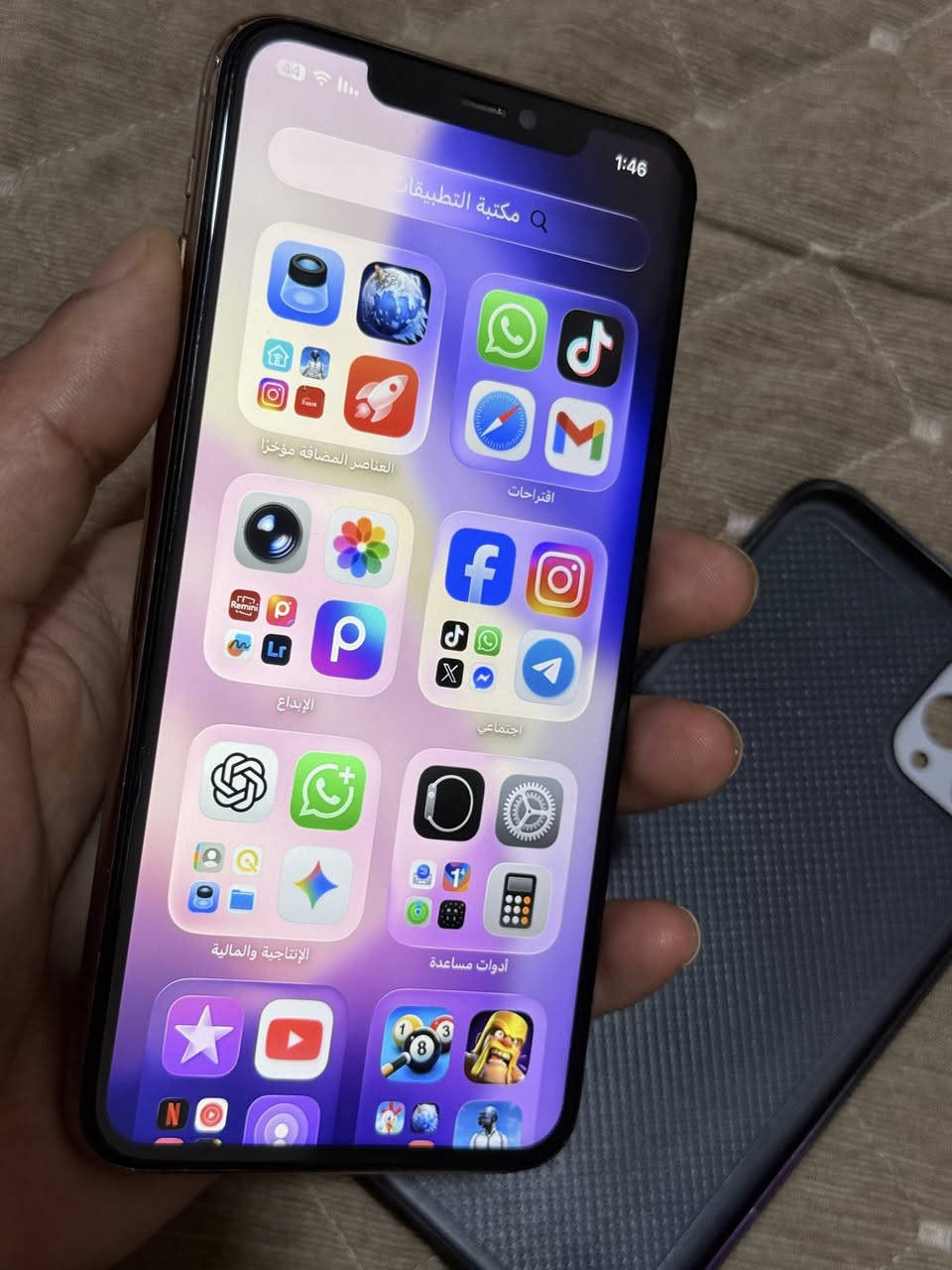 ايفون 11 برو ماكس
ذاكرة 256
البطارية 100 توني استبدلتها وشحنه ممتاز جدا
الظهر مفطر ومغلفه 
الجهاز مكفول من كلشي 
السعر 290 وبي مجال قليل 
مكاني الناصرية مركز


**إذا كنت صاحب هذا الإعلان وتريد حذفه لأي سبب، رجاءا أرسل رسالة إلى الدعم الفني**