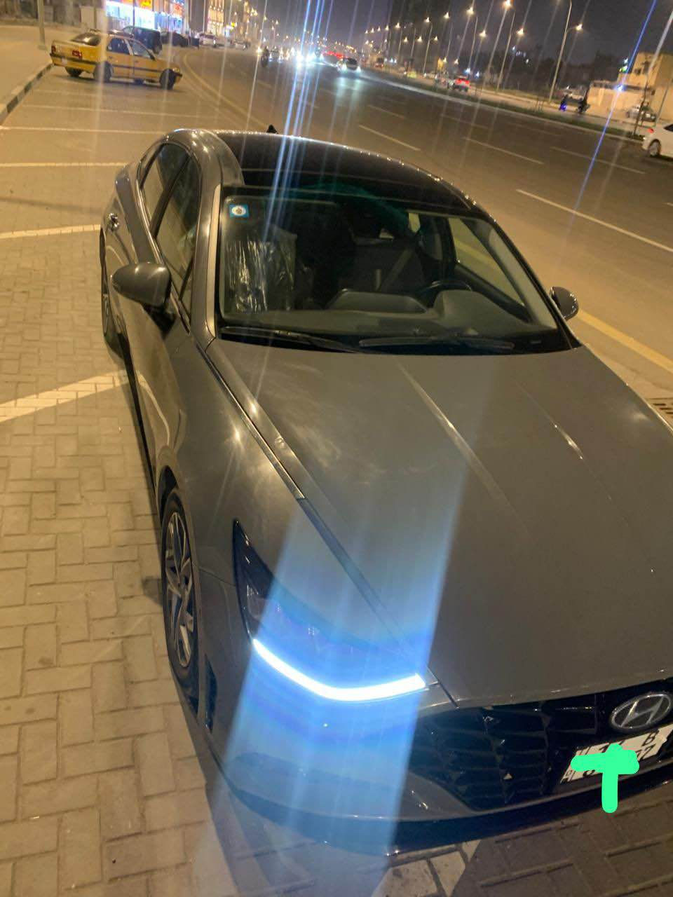 السلام عليكم شباب 
سوناتا مويل ٢٠٢١ وارد امريكي 
غرق ٤٠ بالمية 
السيارة كفالة عامه 
محرك ٢٥٠٠ المرغوب 
فول مواصفات 
رقم معوقين دخول السيارة ٢٠٢٣ 
السيارة ماشية ٤٠ الف
السعر ١٨٥
 واتساب فقط ***********

شريحه 
+964 778 265 9129 البصرة, العراق
