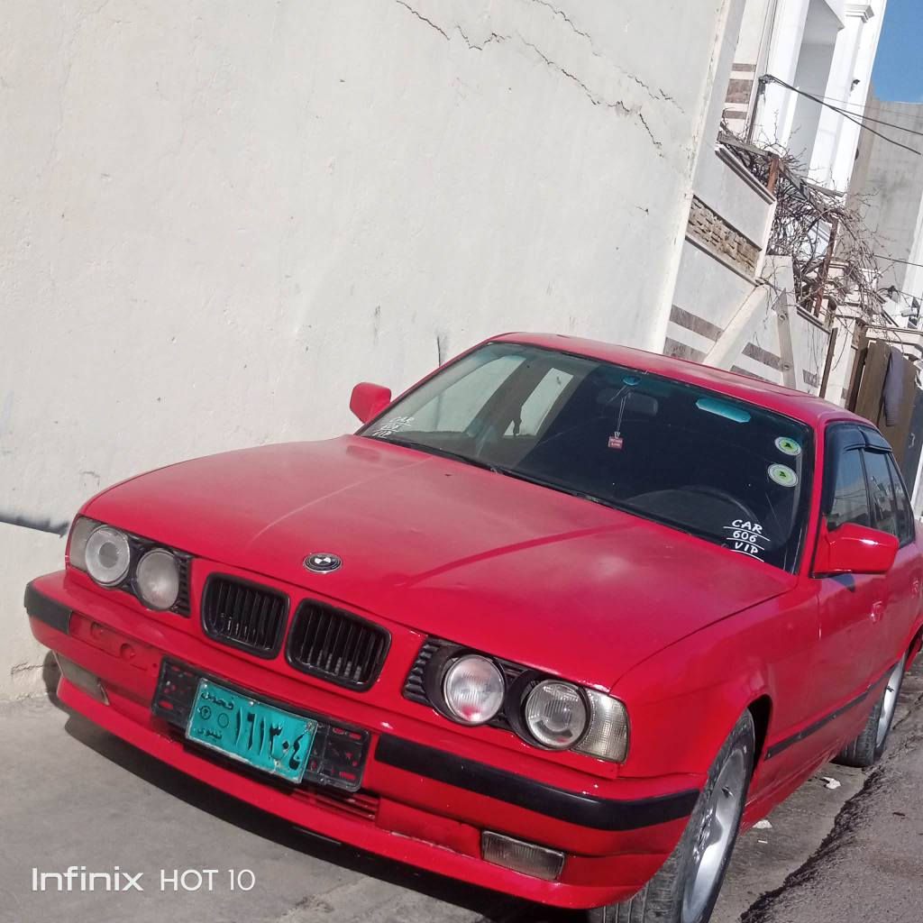 BMWمۆدیل 1991 فول بس گیر عادی      
رقەم اسلی بە شەرتی ئەولیات؟ واجیهەیە أربيل, العراق


**إذا كنت صاحب هذا الإعلان وتريد حذفه لأي سبب، رجاءا أرسل رسالة إلى الدعم الفني**