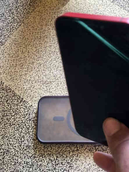 آيفون 12جهاز نضيف مامفتوح بطاريه 78 ذاكره64السعر 275وبي مجال المكان الفهود تقاطع سيد يوشع الرقم ***********
